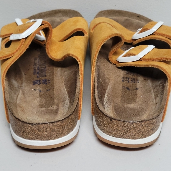 Birkenstock Arizona Soft Footbed Leather Sandals In Softy Orange Size 39. - Picture 7 of 11
